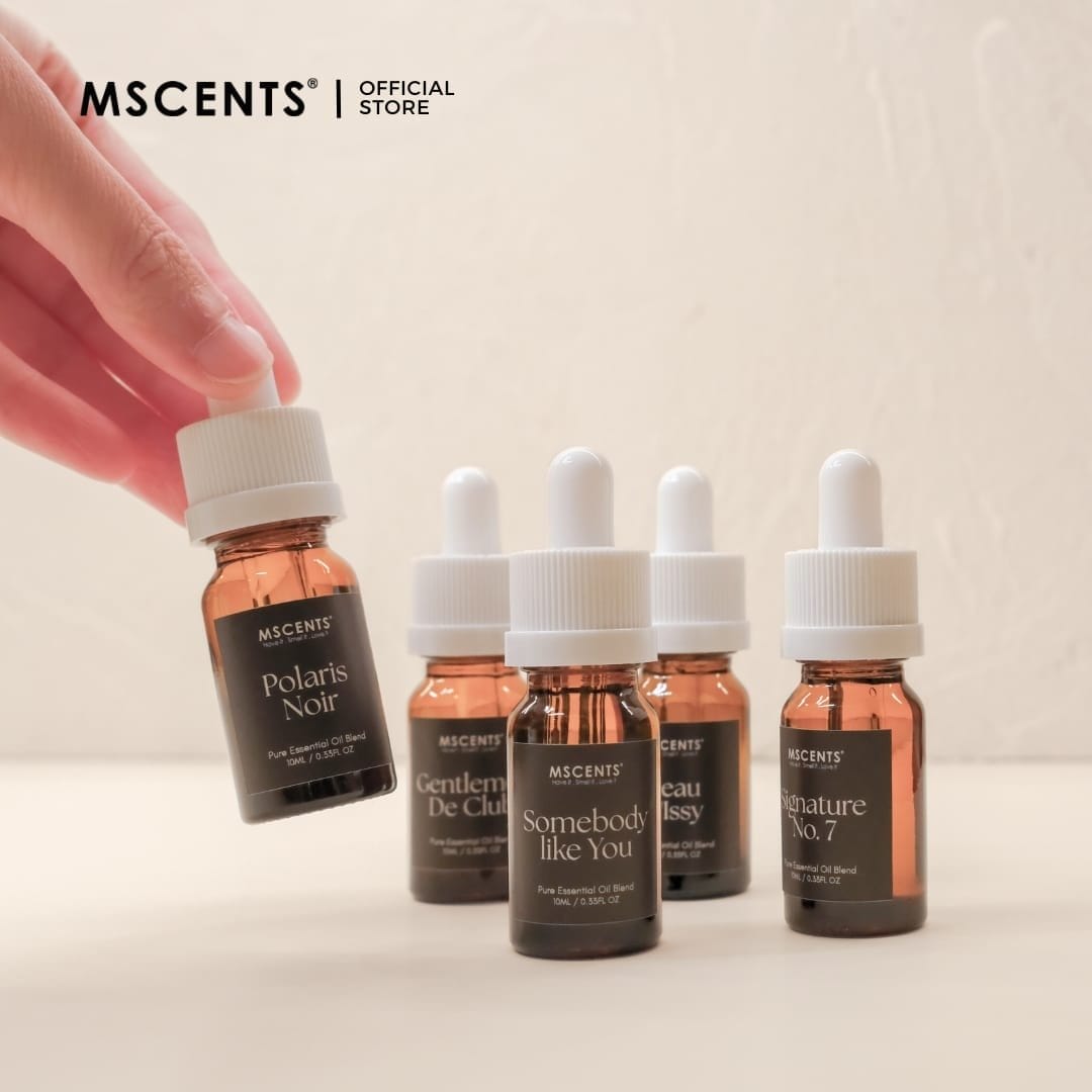 Little drop bottles of fragrance oils