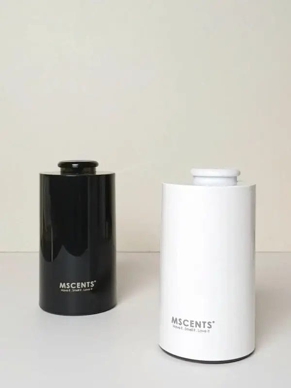 Black & White colour diffusers from MScents