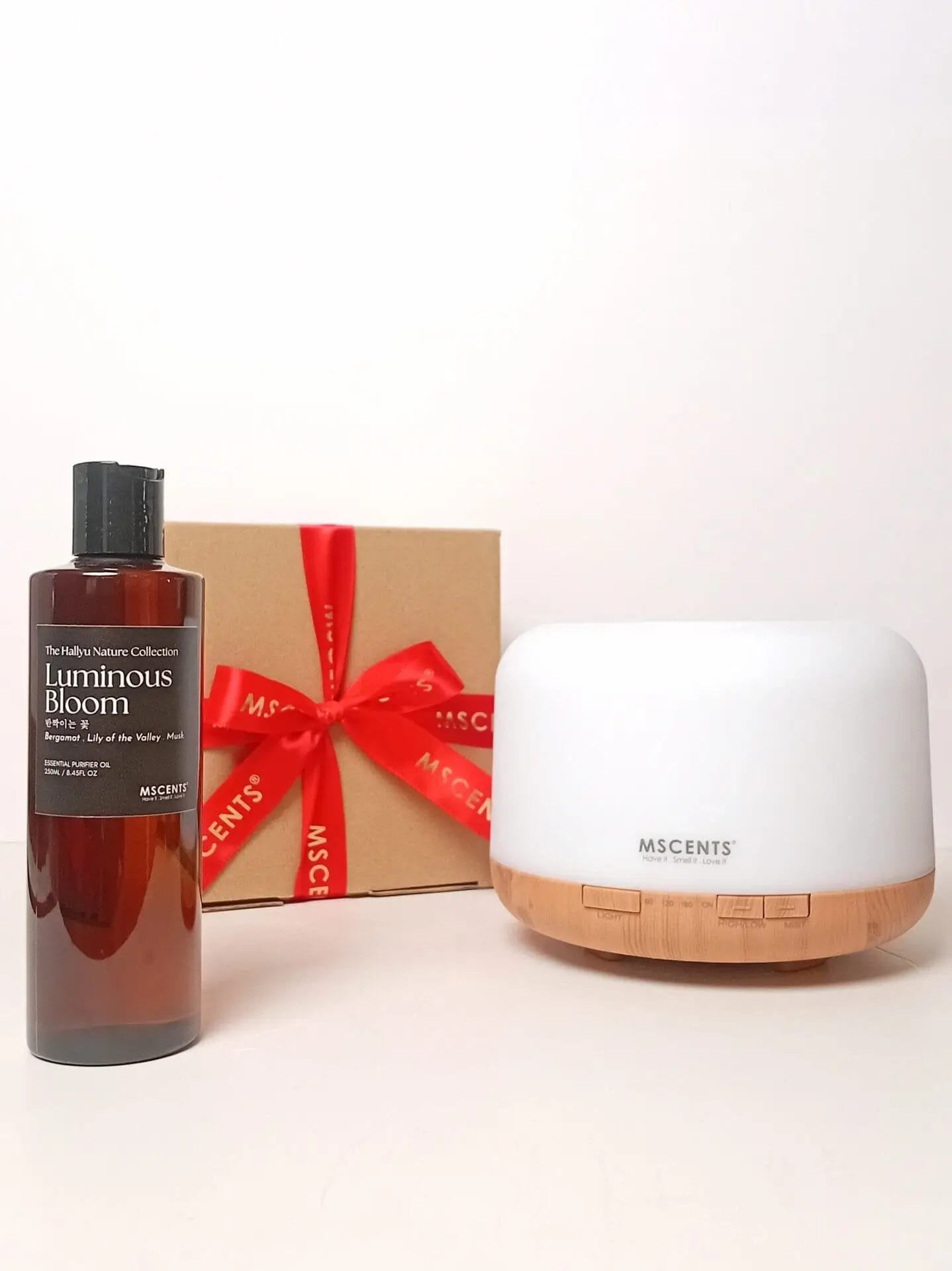 MScents luminous bloom essential purifier oil & aroma diffuser gift set